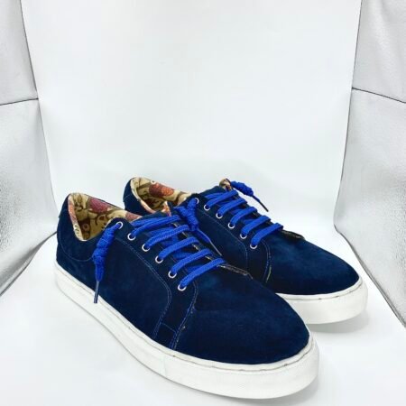 Low-Top Sneakers - Navy Blue and White