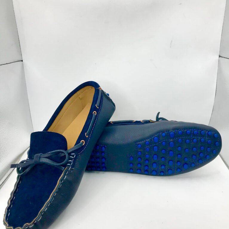 Versatile Knotted Driving Loafers